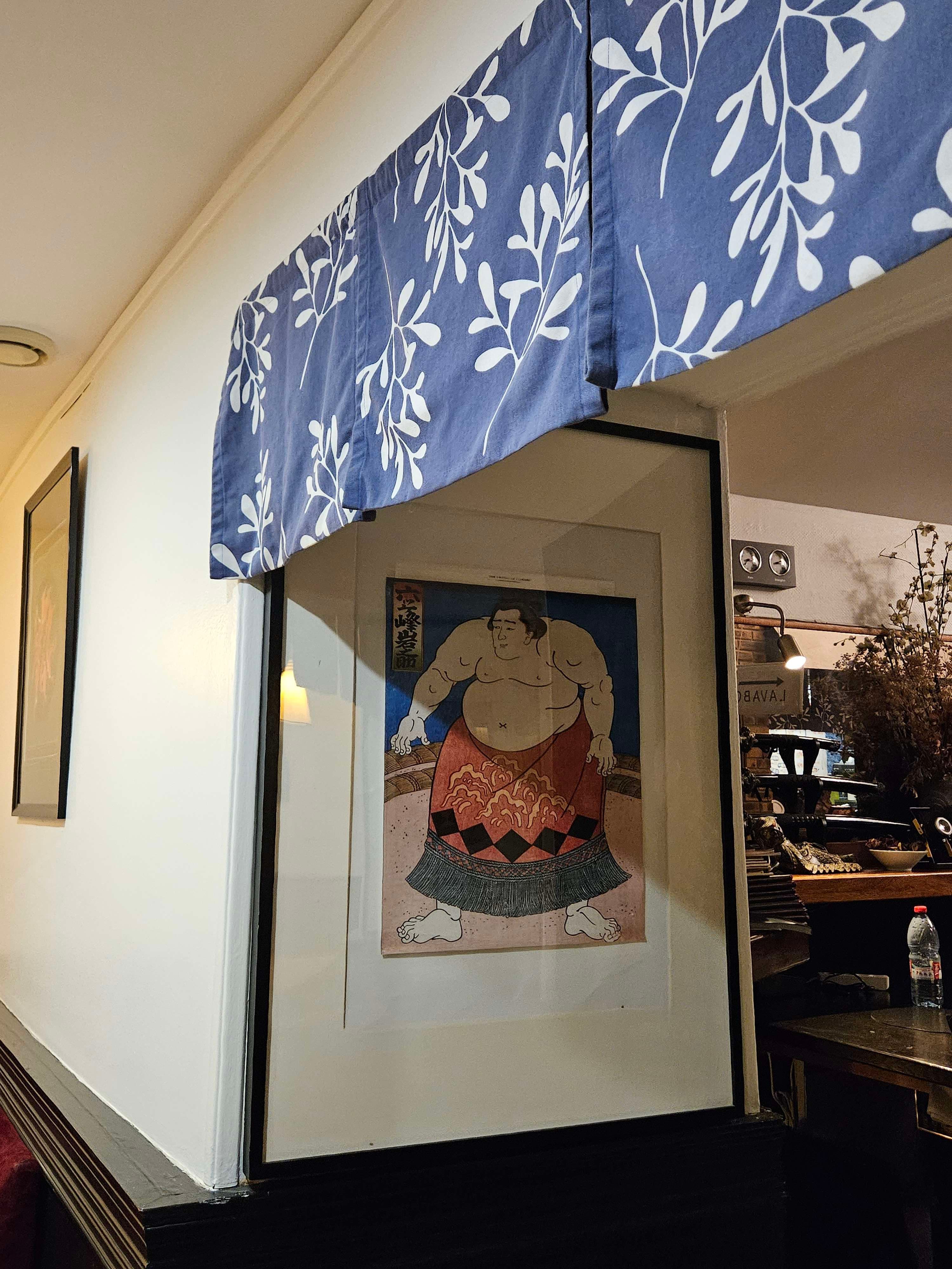 decors yama yen restaurant japonais et barbecue coréen