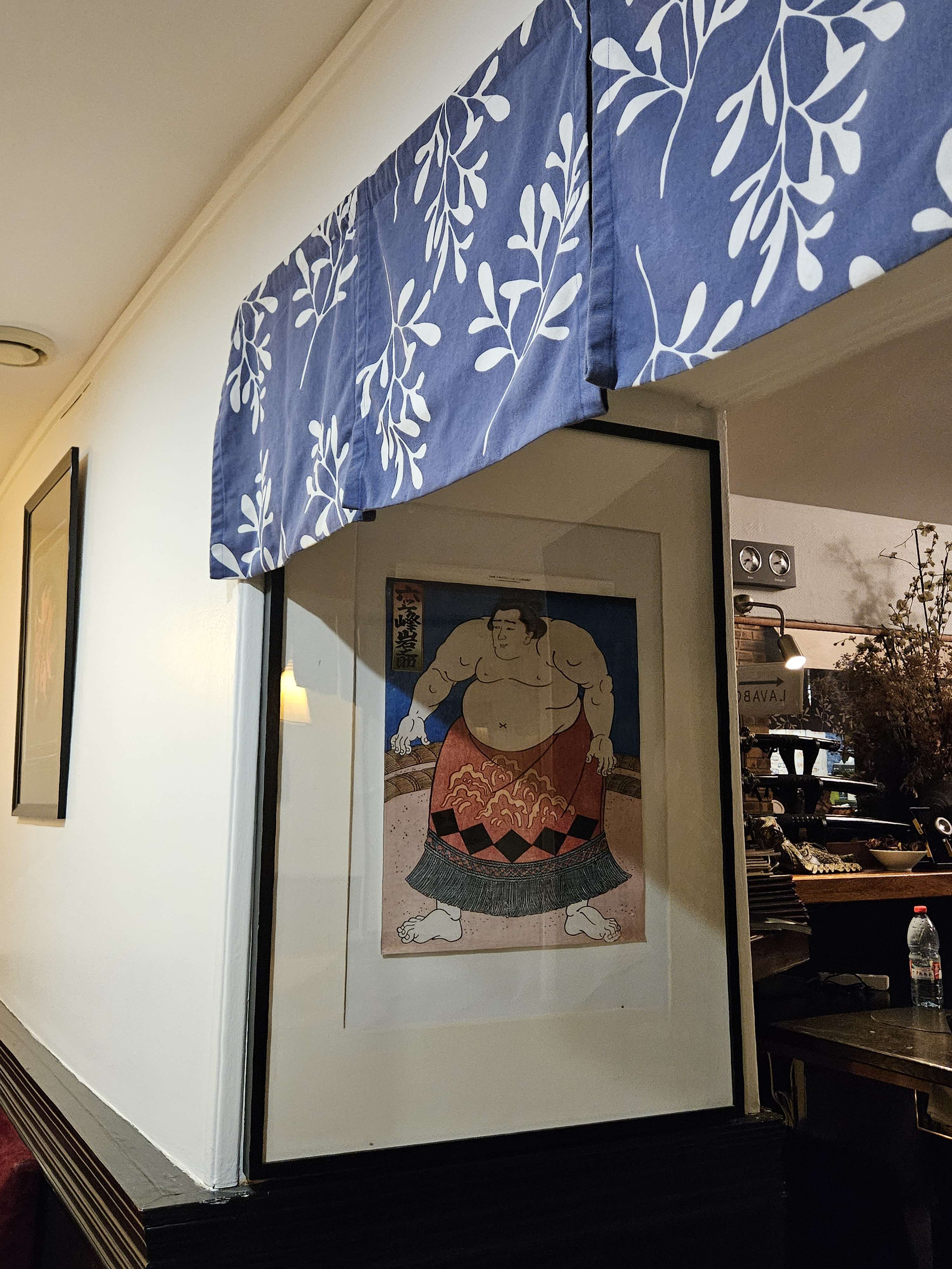 decors yama yen restaurant japonais et barbecue coréen